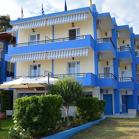 Kangaroo Hotel Мола-Каліва Екстер'єр фото