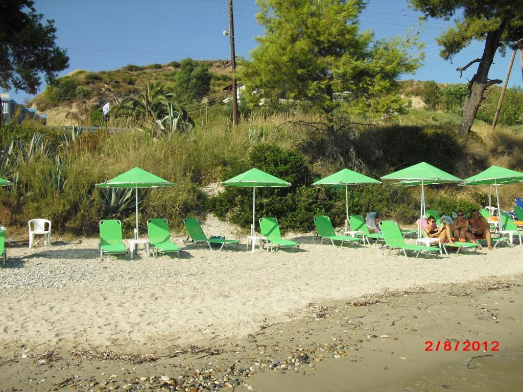 Kangaroo Hotel Мола-Каліва Екстер'єр фото