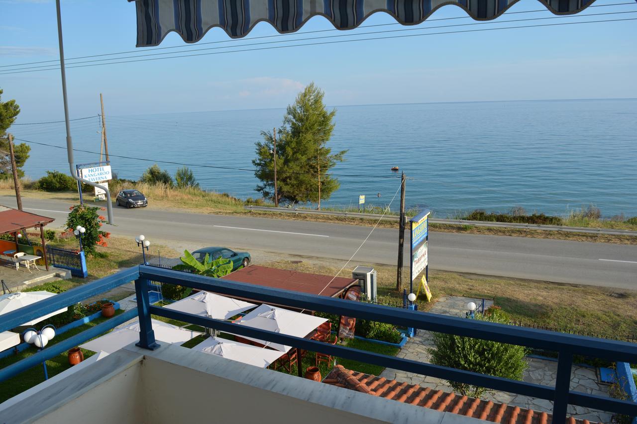 Kangaroo Hotel Мола-Каліва Екстер'єр фото